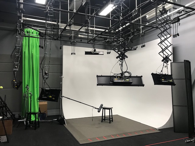 Green screen Lighting grid install 1