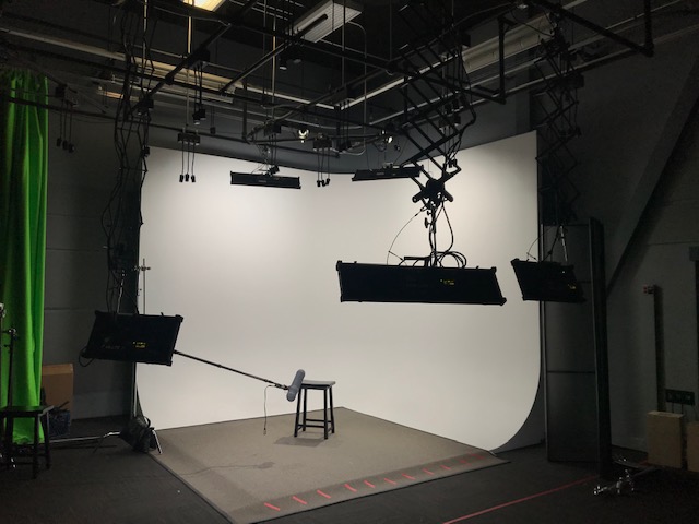 Green screen Lighting grid install 2